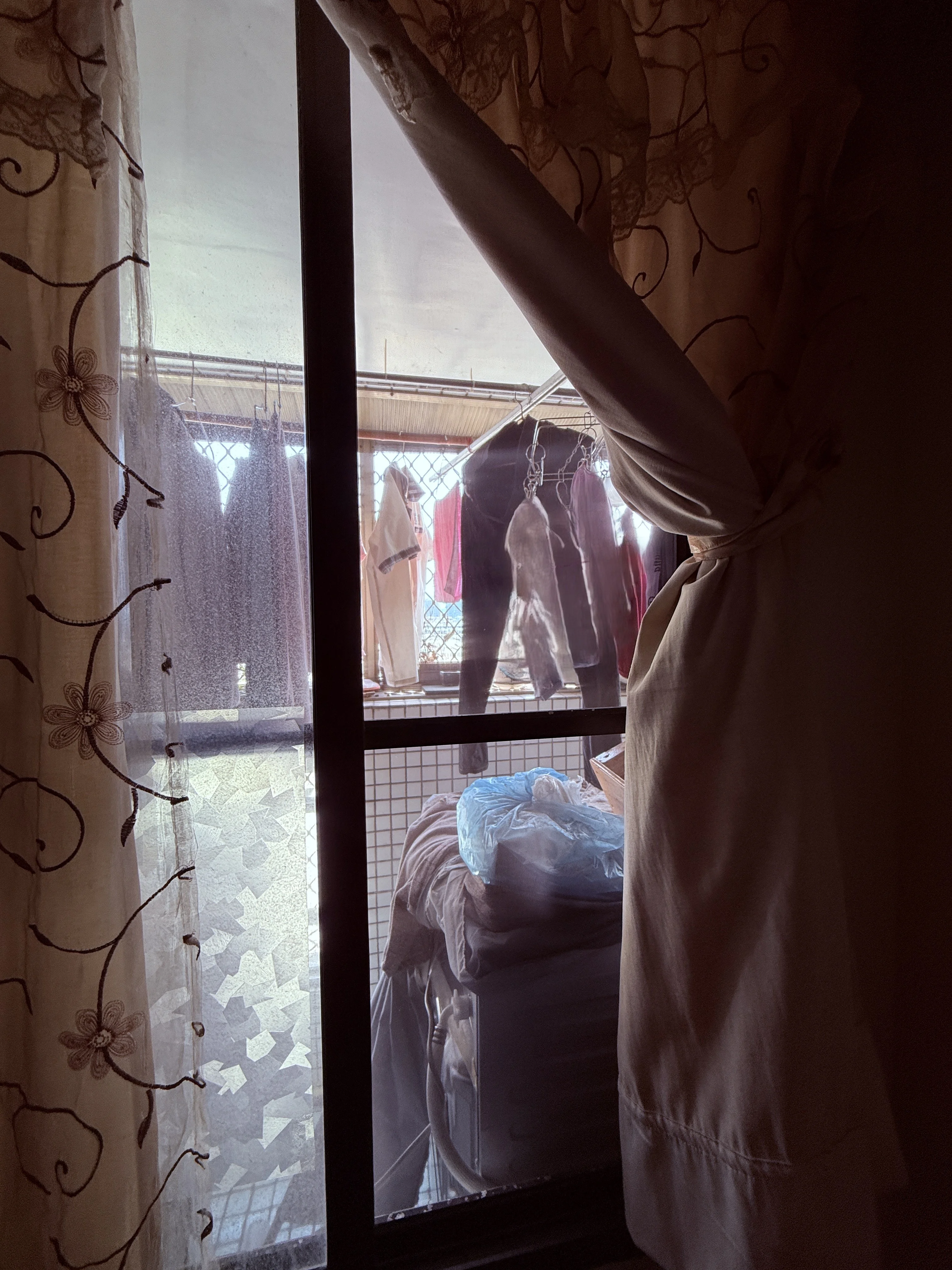 老公寓框體整修，更換防霾紗網 縮圖 3