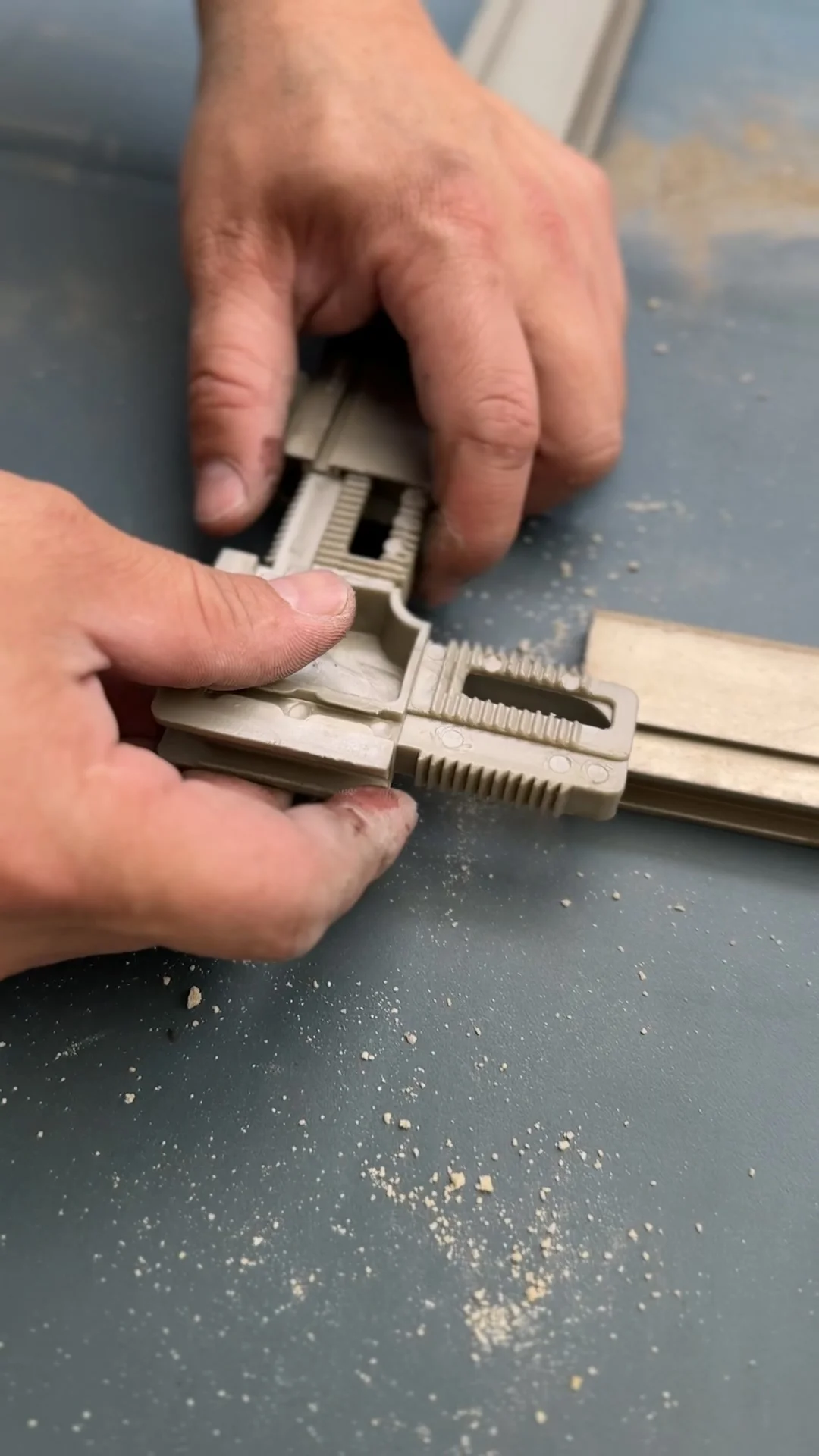 透天全屋更換，框體維修